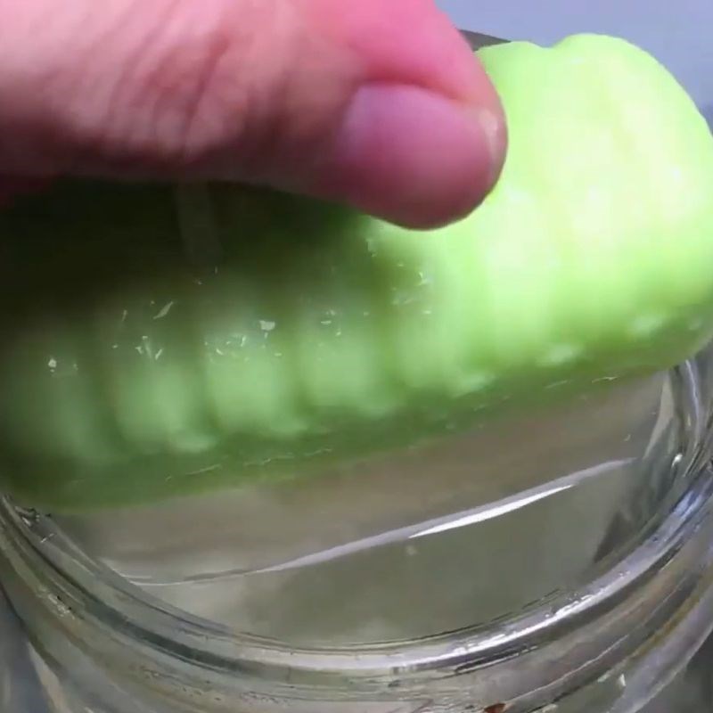 Bước 4 Thưởng thức Cách làm kem bơ không cần whipping cream