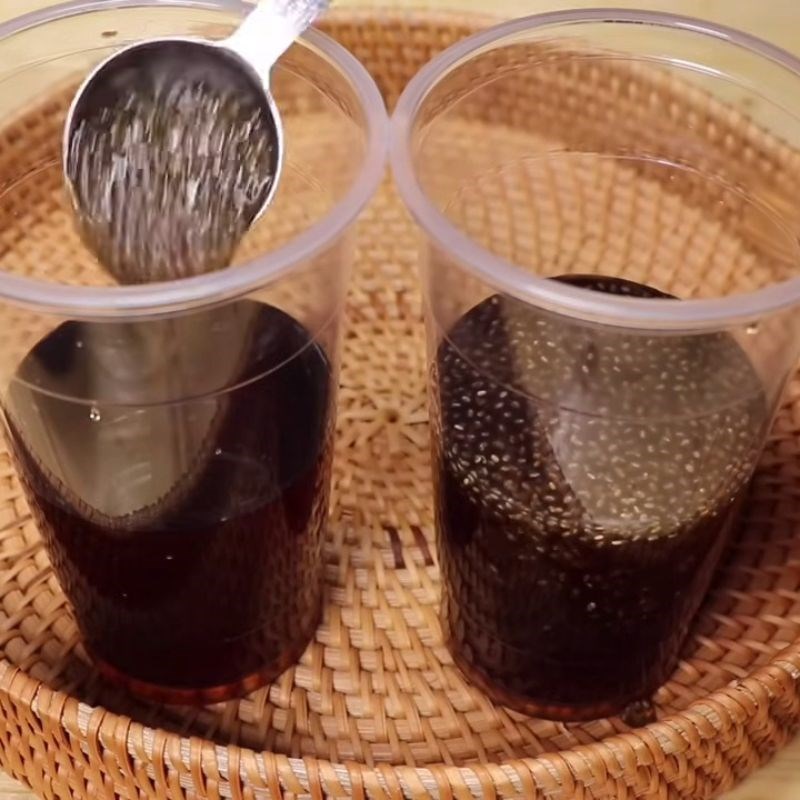 Bước 4 Trình bày và thưởng thức Trà bí đao sương sáo