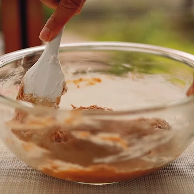 Bước 2 Trộn bột Bánh quy chocolate chip giòn