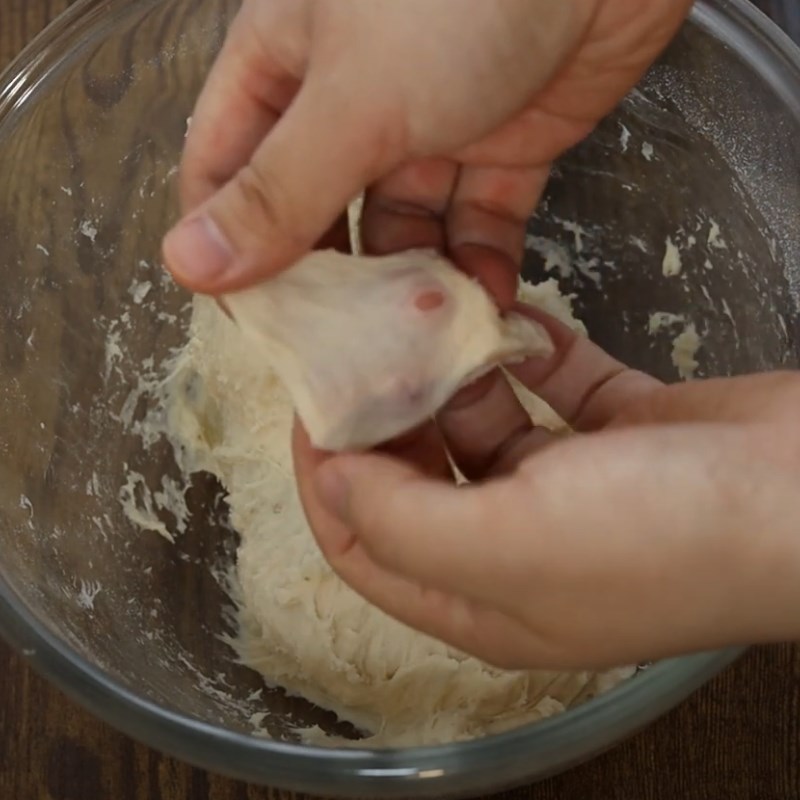 Bước 2 Trộn và nhồi bột Bánh mì xúc xích chà bông