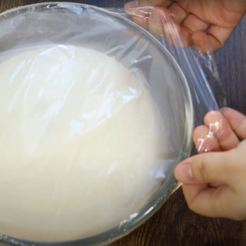 Bước 3 Ủ bột lần 1 Bánh mì xúc xích chà bông