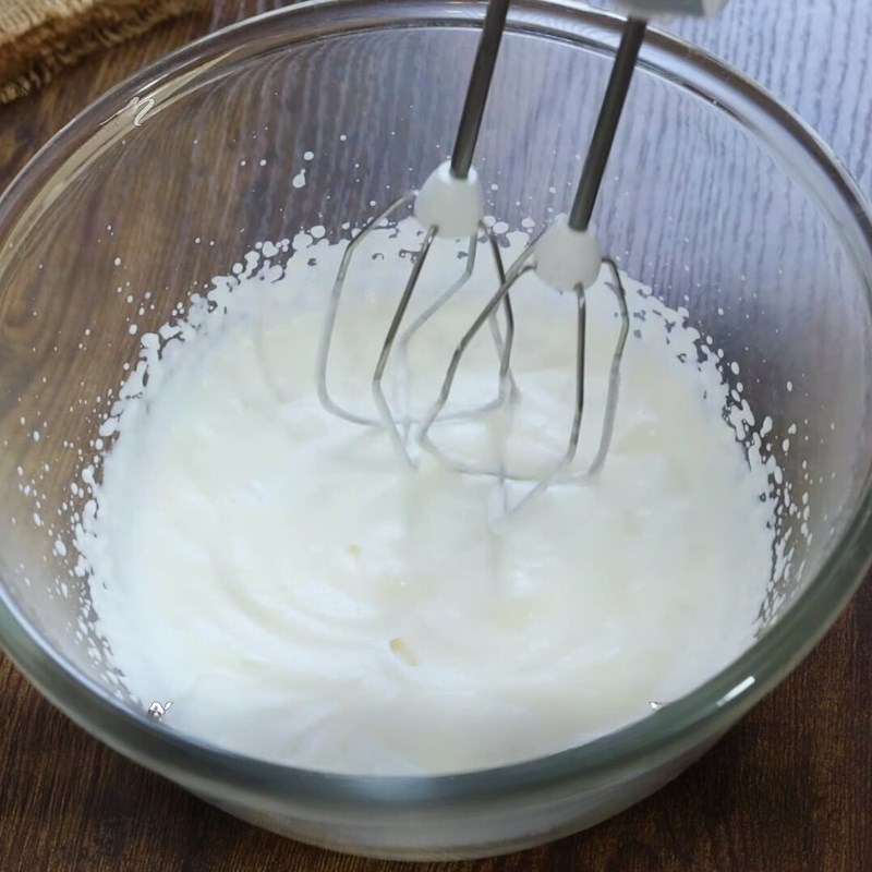 Bước 4 Làm hỗn hợp mousse dưa lưới Bánh mousse dưa lưới