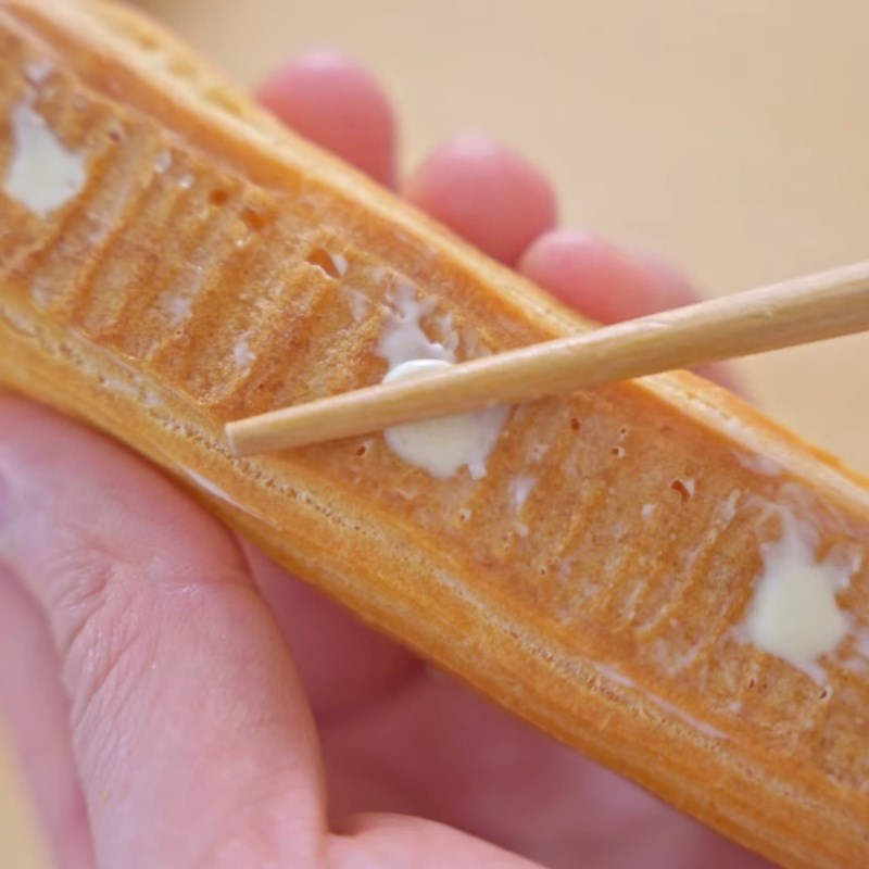 Bước 6 Bắt nhân vào bánh Bánh su que