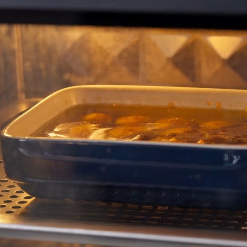 Bước 3 Confit tỏi lần 1 Tỏi confit