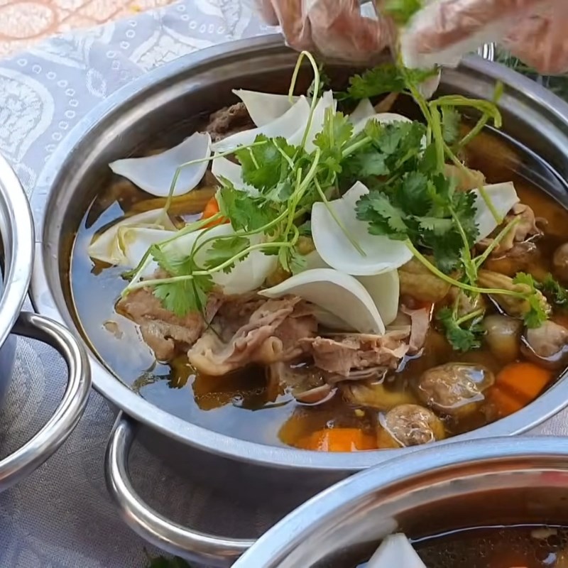 Bước 5 Hoàn thành món ăn Gà nấu bao tử