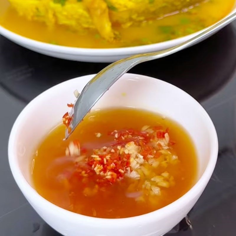 Bước 5 Làm nước chấm Cá nấu mẻ nghệ