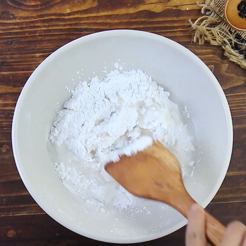 Bước 2 Làm viên bột lọc Chè đậu đen bột lọc