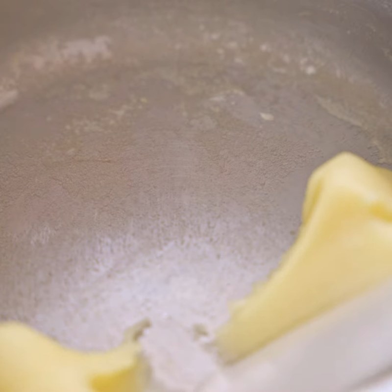 Bước 2 Làm vỏ bánh (phần 1) Bánh su que