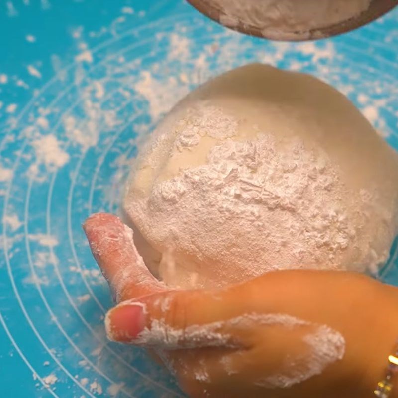 Bước 3 Nhồi và cắt bột bánh canh Bánh canh vịt nước cốt dừa