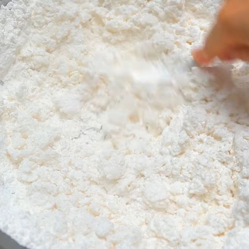 Bước 3 Nhồi và cắt bột bánh canh Bánh canh vịt nước cốt dừa