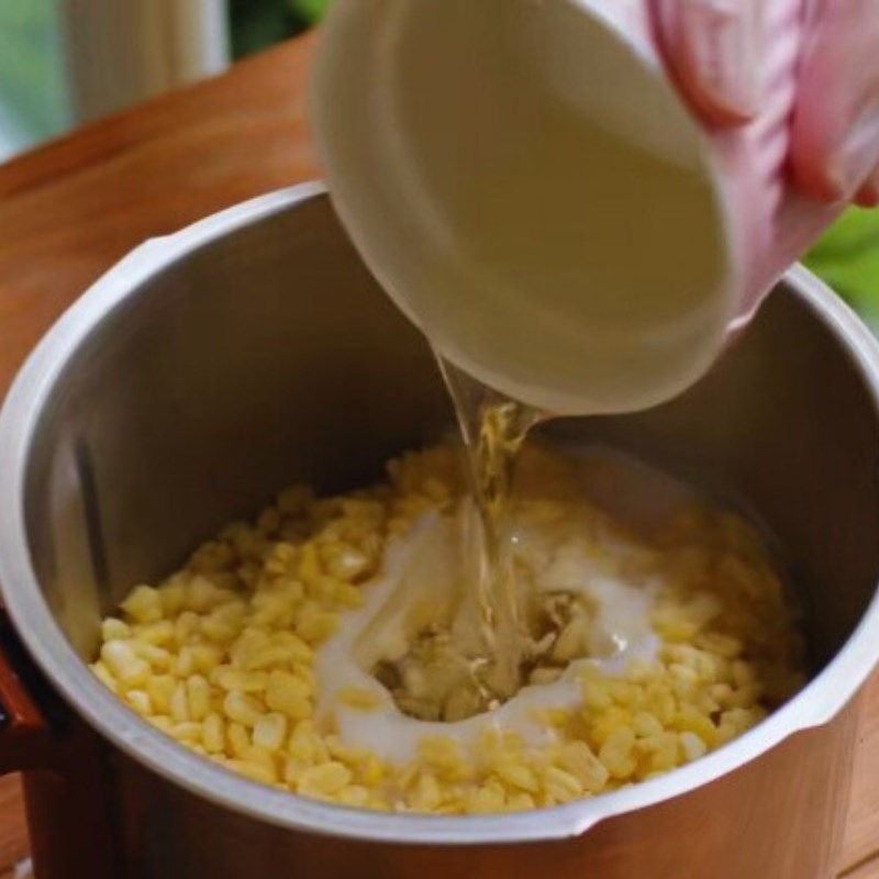 Bước 3 Sên nhân đậu xanh Bánh mochi cốm