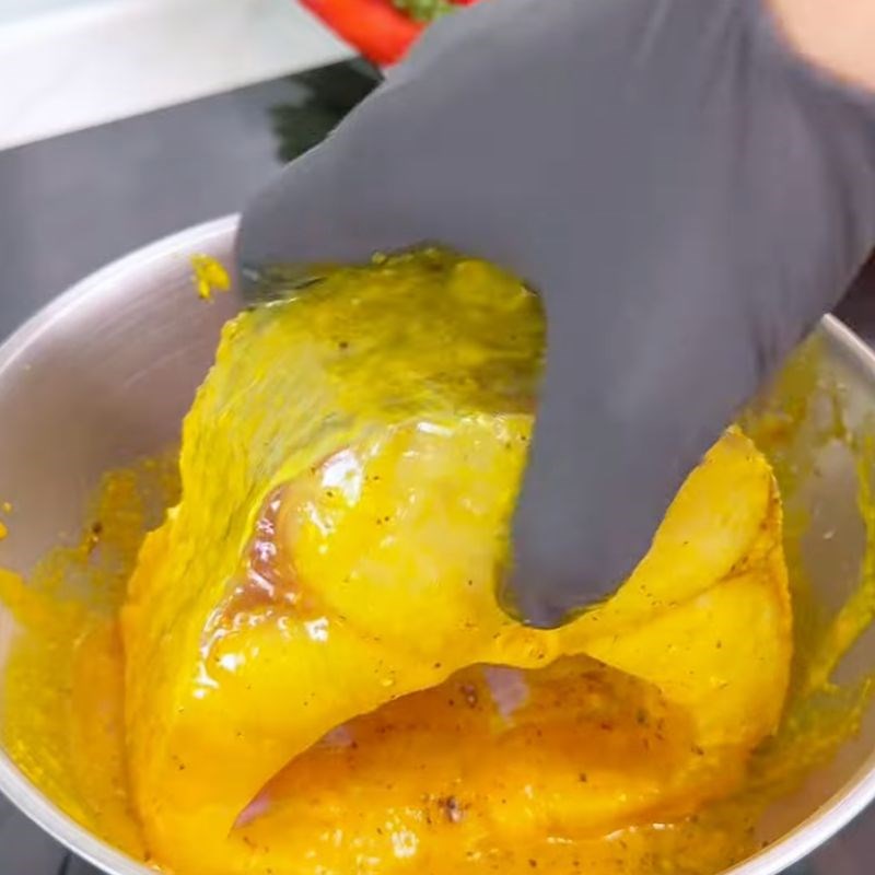 Bước 2 Sơ chế cá Cá nấu mẻ nghệ