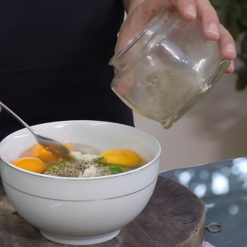 Bước 1 Sơ chế nguyên liệu Trứng đúc thịt (chả trứng)