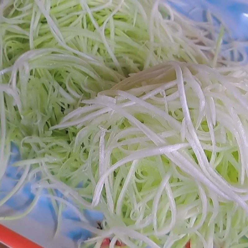 Bước 2 Sơ chế nguyên liệu làm nhân Bánh bầu Sóc Trăng