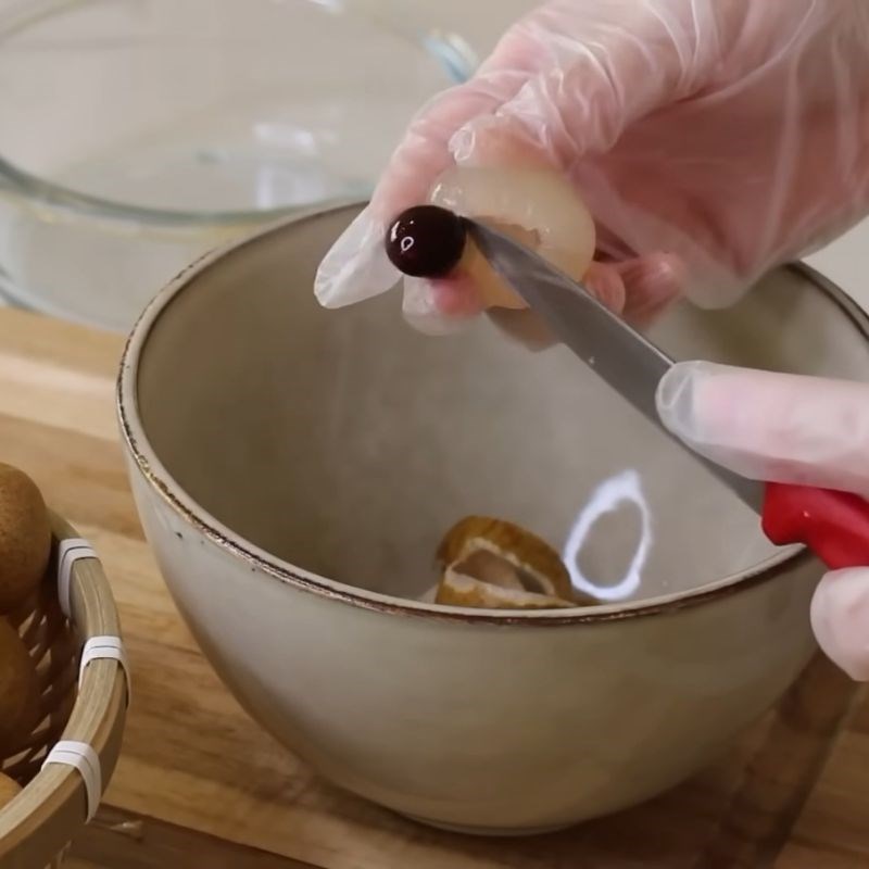 Bước 8 Sơ chế nhãn Bánh ô long nhài nhãn