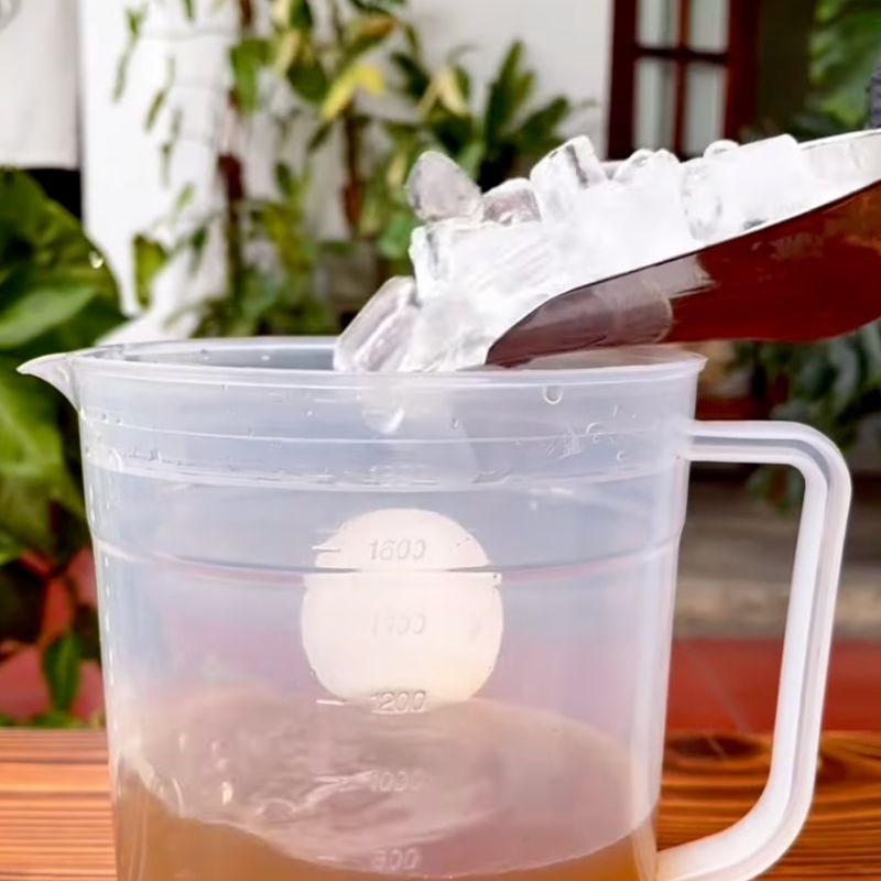 Bước 3 Sốc nhiệt bằng đá Trà lài