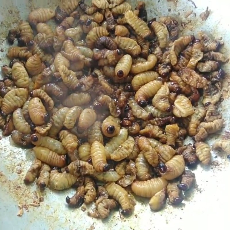 Bước 3 Thành phẩm Đuông dừa chiên nước mắm