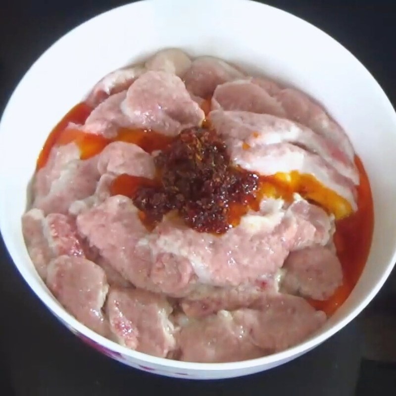 Bước 2 Ướp nầm dê Nầm dê nướng sa tế