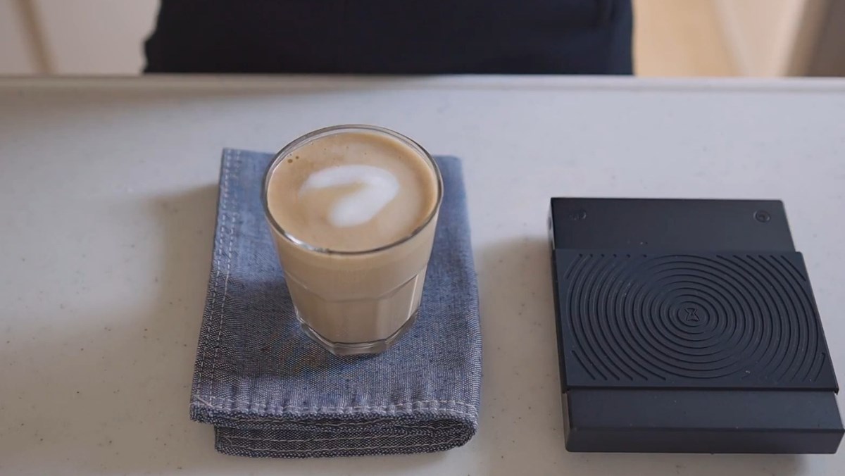 Cà phê latte nóng