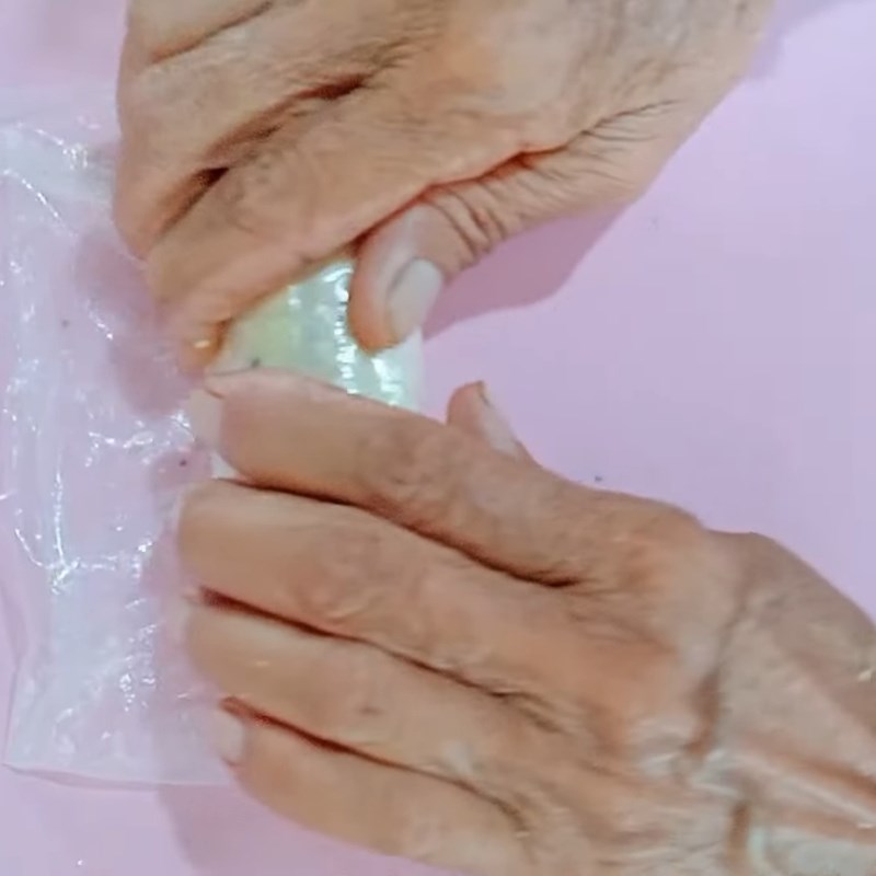 Bước 3 Bó chả đòn Chả đòn chay
