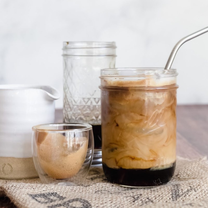 Bước 2 Làm cà phê latte đá Cà phê latte đá