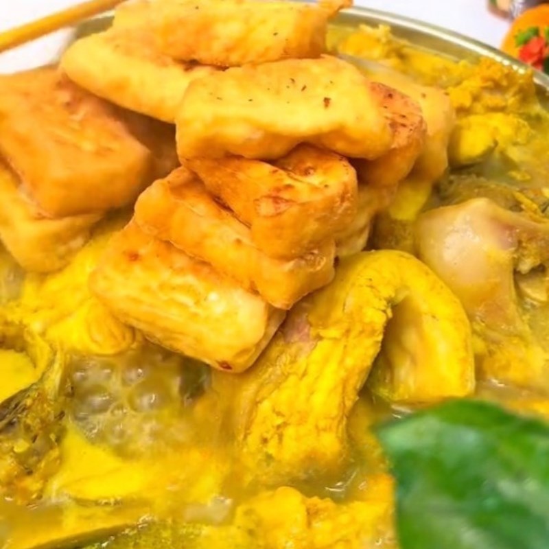 Bước 4 Nấu cá ngạnh om chuối đậu Cá ngạnh om chuối đậu