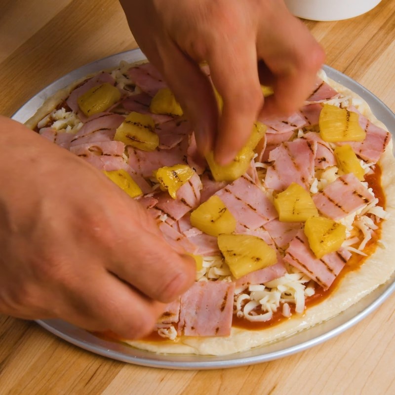 Bước 3 Nướng bánh pizza dứa Pizza dứa