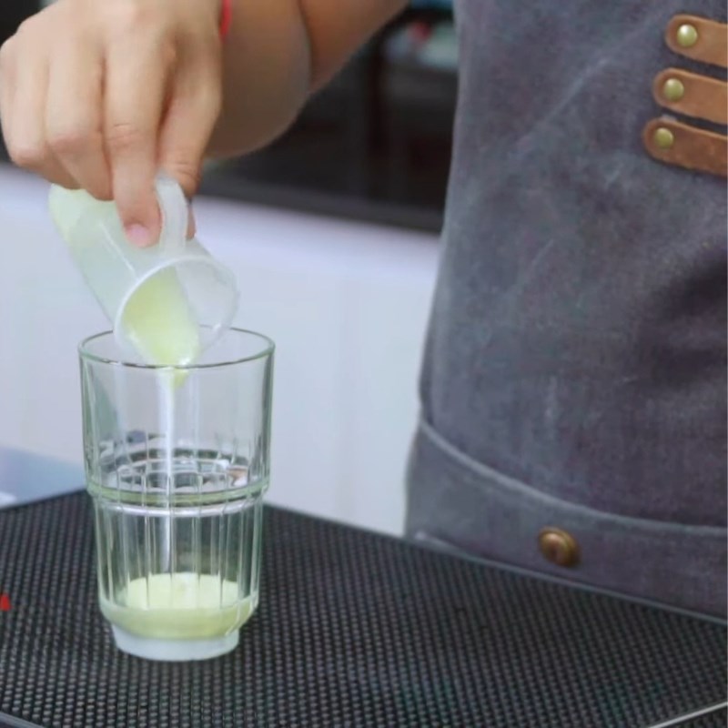 Bước 1 Pha cà phê nâu đá Cà phê nâu đá