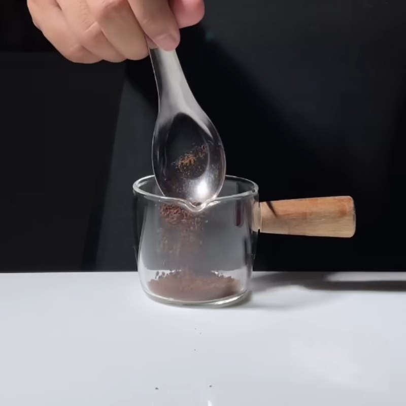 Bước 1 Pha espresso Cà phê latte đá