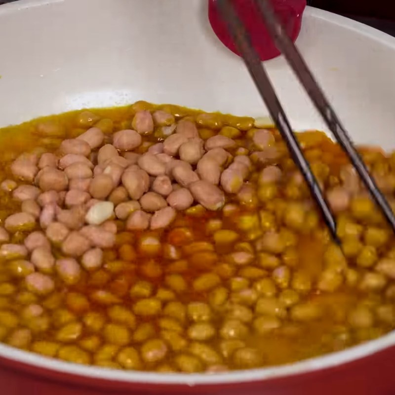 Bước 2 Sơ chế các nguyên liệu khác Cơm hến