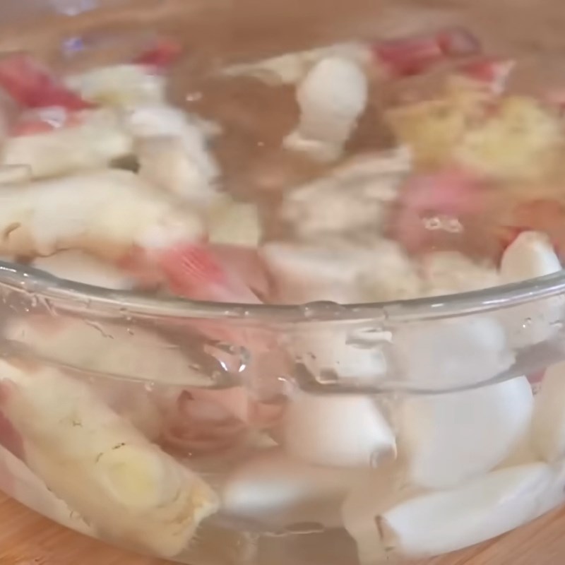 Bước 2 Sơ chế các nguyên liệu khác Ớt chưng Hồ Nam