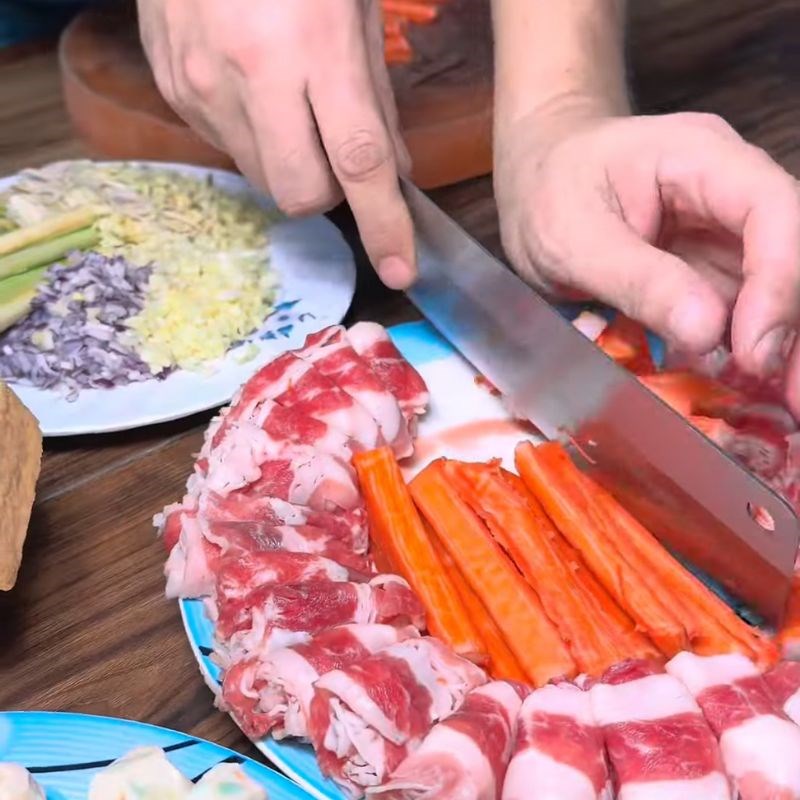 Bước 2 Sơ chế các nguyên liệu khác Lẩu sa tế uyên ương