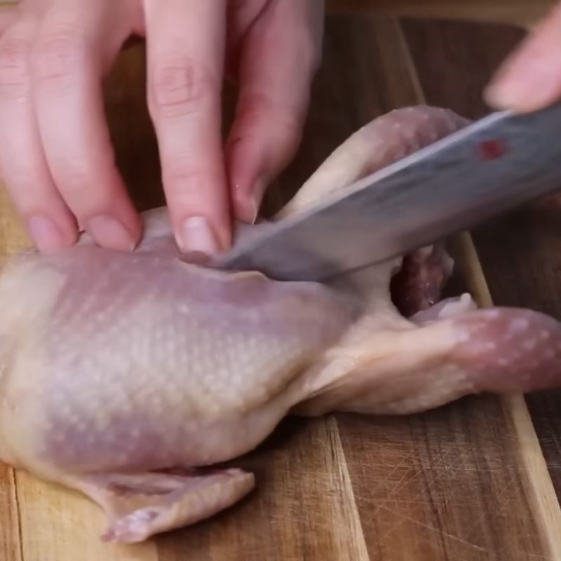 Bước 2 Sơ chế chim cút Xôi chim cút