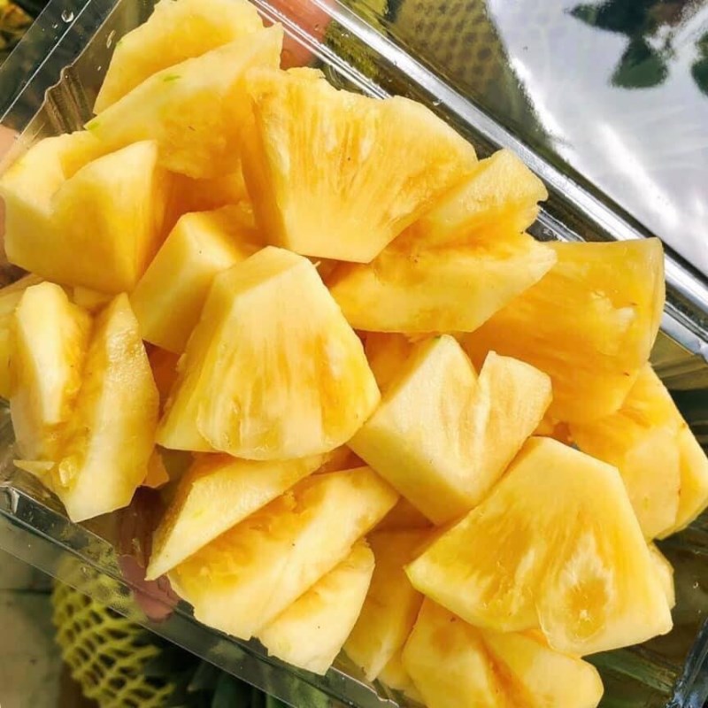 Bước 1 Sơ chế nguyên liệu Canh chua cá ngạnh