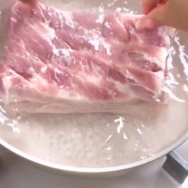 Bước 1 Sơ chế thịt ba chỉ Ba chỉ chiên giòn