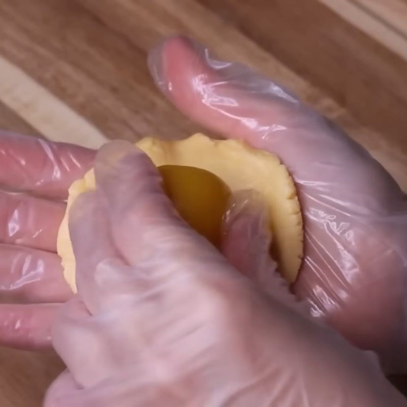 Bước 3 Tạo hình bánh Bánh trung thu mini