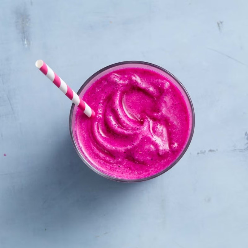 Bước 2 Thành phẩm Smoothie thanh long ruột đỏ