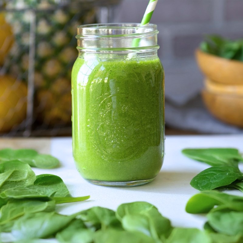 Bước 2 Thành phẩm Smoothie rau bina, xoài, dứa, chuối
