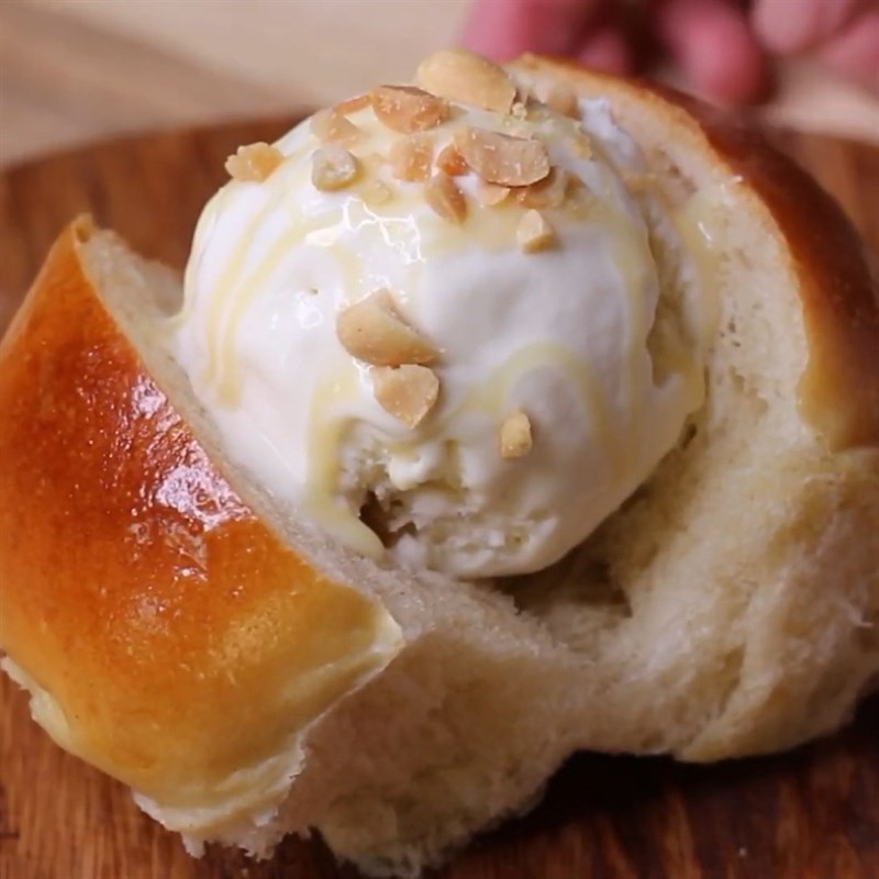 Bước 4 Thành phẩm Bánh mì kẹp kem