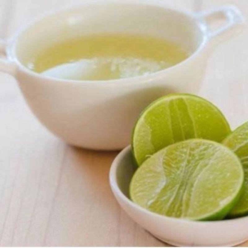 Bước 3 Thêm muối và nước cốt chanh Nước đường