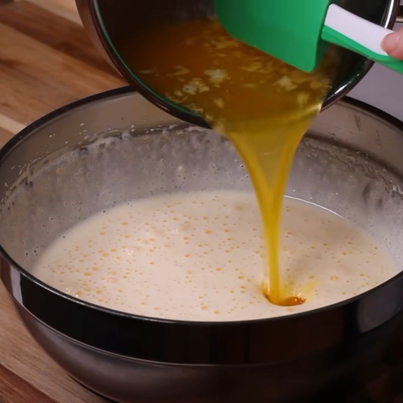 Bước 3 Trộn bột và các nguyên liệu khác Bánh kẹp giòn