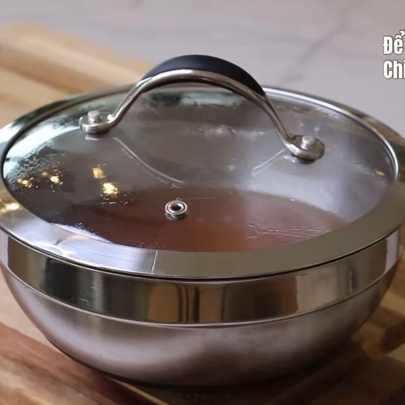 Bước 3 Trộn bột với nước đường Bánh bò rễ tre