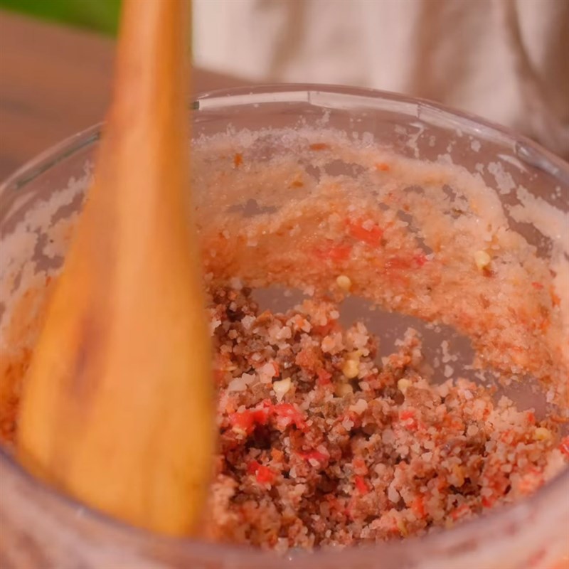 Bước 1 Xay nhuyễn hỗn hợp Muối ô mai