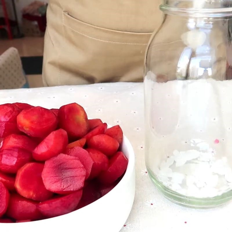 Bước 2 Cách ngâm mận với đường phèn Mận ngâm đường phèn