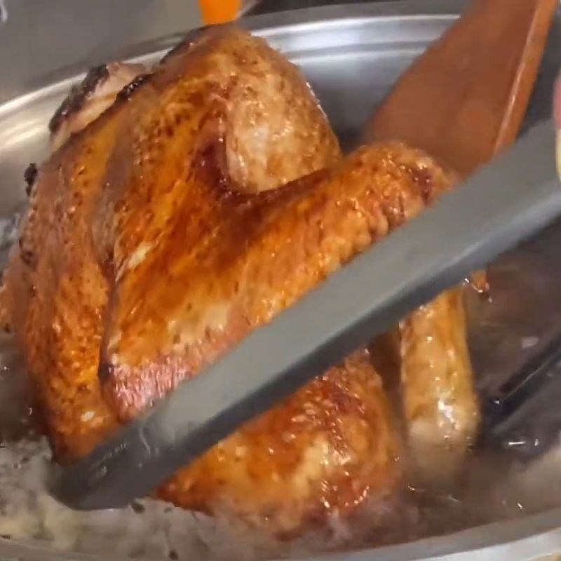 Bước 3 Chiên sơ vịt để da giòn Vịt tiềm ngũ quả