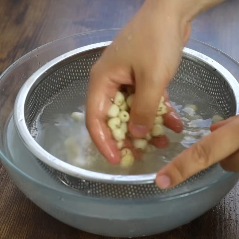 Bước 1 Chuẩn bị nhân hạt sen mocha Bánh trung thu tiramisu