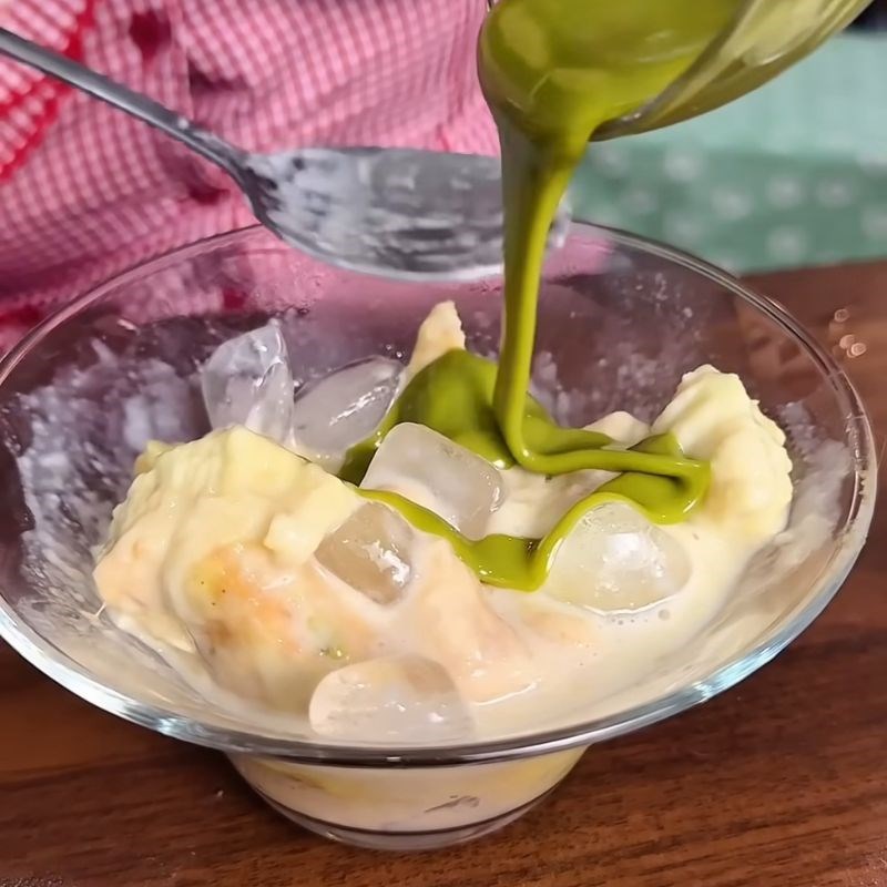 Bước 2 Dầm sake với sữa đặc Cách chế biến quả sake chín