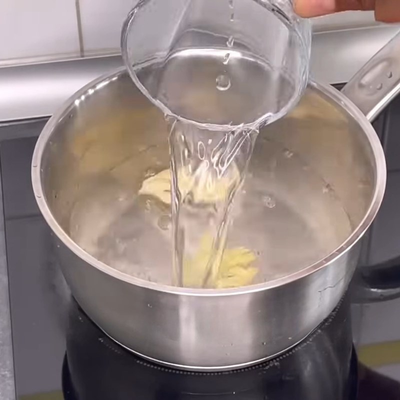 Bước 2 Đun sôi chiết xuất gừng Cà phê gừng giảm cân