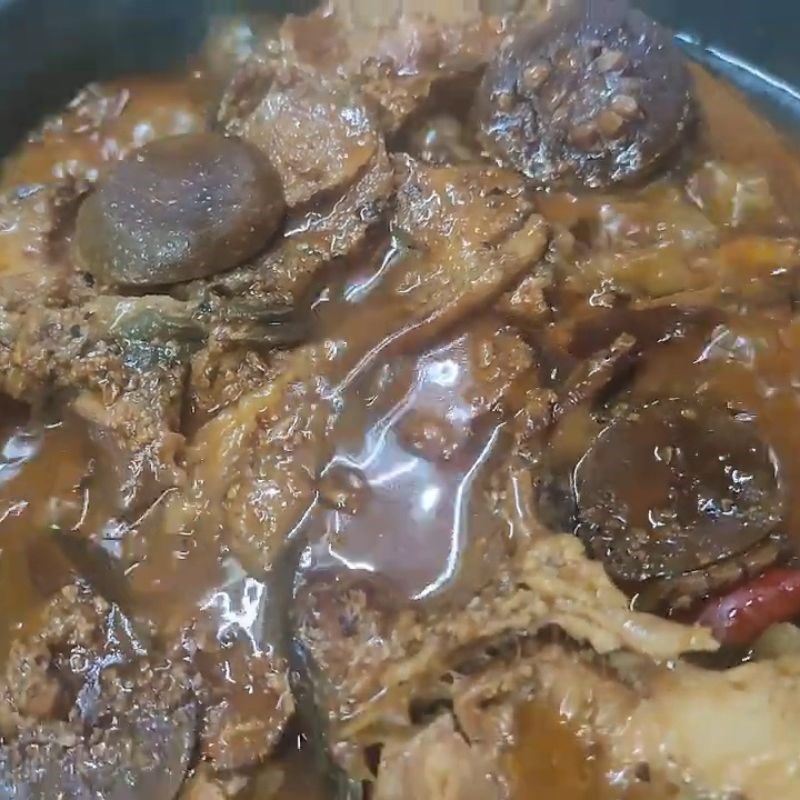Bước 4 Kho cá với quả chay Quả chay kho cá