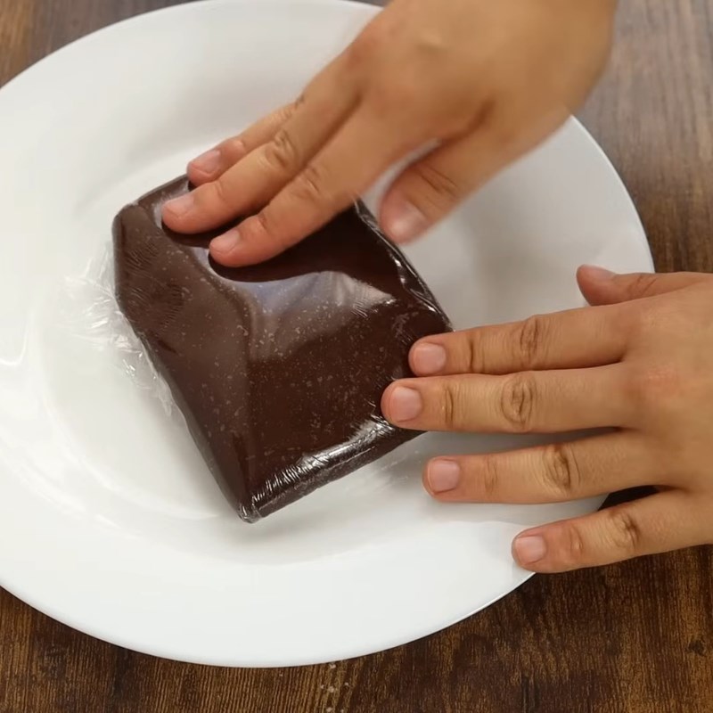 Bước 3 Làm phần vỏ bánh Bánh trung thu tiramisu
